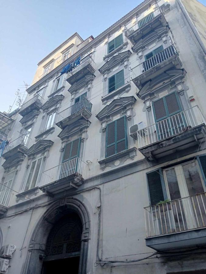 B&B Palazzo Sersale Napoli Exterior photo